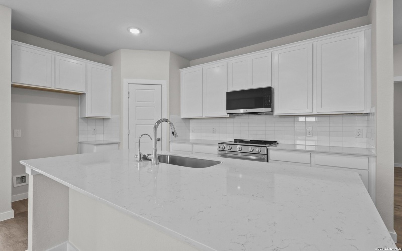 8123 Champion Creek, San Antonio, TX 78252, 3 Habitaciones Habitaciones , ,2 BañosBaños,Residential,En Venta,8123 Champion Creek,0,1927894