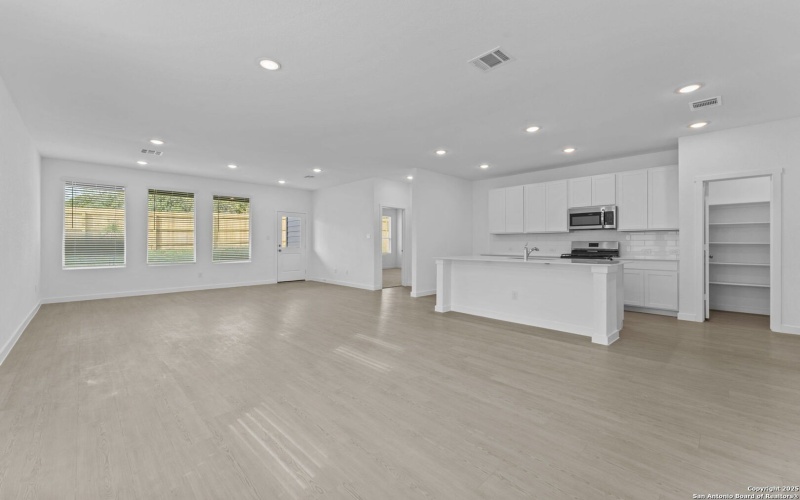 3828 Northaven Trl, New Braunfels, TX 78130, 4 Bedrooms Bedrooms, ,3 BathroomsBathrooms,Residential,For Sale,3828 Northaven Trl,0,1927901