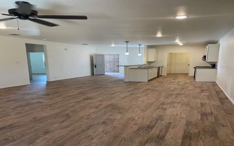 5536 Kemper Street, Lubbock, TX 79416, 3 Bedrooms Bedrooms, ,2 BathroomsBathrooms,Residential,For Sale,5536 Kemper Street,202500117