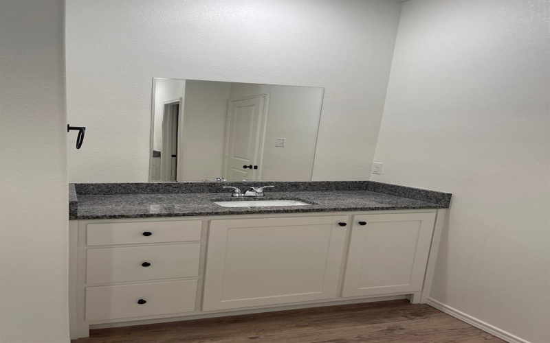 5536 Kemper Street, Lubbock, TX 79416, 3 Bedrooms Bedrooms, ,2 BathroomsBathrooms,Residential,For Sale,5536 Kemper Street,202500117