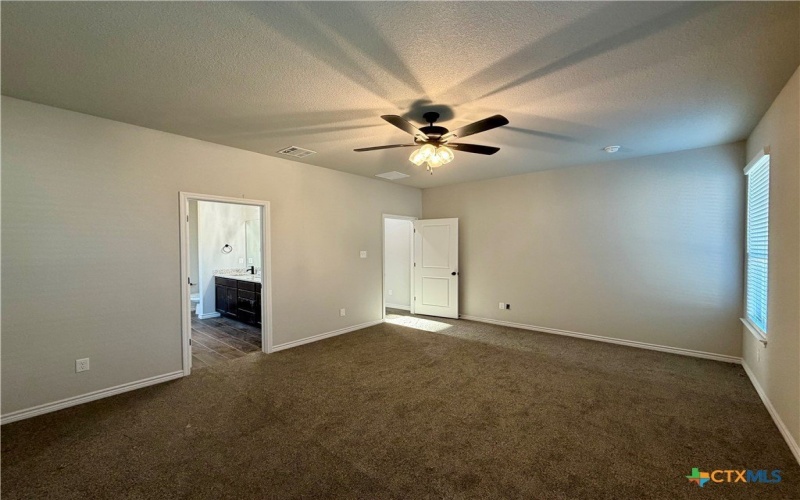 2559 Cedar Glen Drive, Belton, TX 76513, 3 Habitaciones Habitaciones , ,2 BañosBaños,Residential,En Venta,2559 Cedar Glen Drive,0,597632