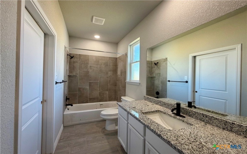 6905 Wizard Drive, Killeen, TX 76549, 4 Bedrooms Bedrooms, ,3 BathroomsBathrooms,Residential,For Sale,6905 Wizard Drive,0,598639