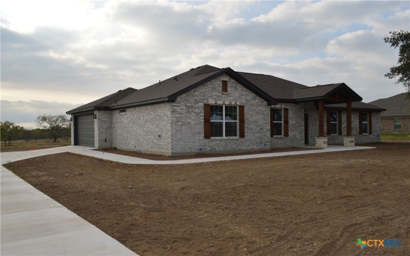 425 County Road 3152, Kempner, TX 76539, 4 Bedrooms Bedrooms, ,2 BathroomsBathrooms,Residential,For Sale,425 County Road 3152,0,599771