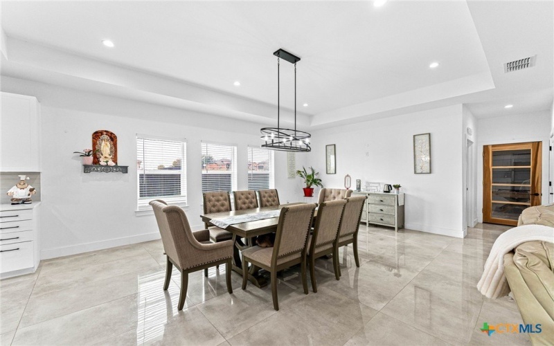 7074 Newman Boulevard, Kyle, TX 78640, 3 Bedrooms Bedrooms, ,2 BathroomsBathrooms,Residential,For Sale,7074 Newman Boulevard,0,599806