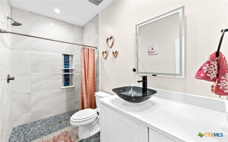 7074 Newman Boulevard, Kyle, TX 78640, 3 Bedrooms Bedrooms, ,2 BathroomsBathrooms,Residential,For Sale,7074 Newman Boulevard,0,599806