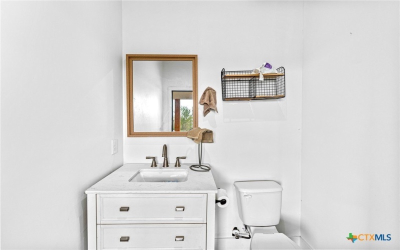 7074 Newman Boulevard, Kyle, TX 78640, 3 Bedrooms Bedrooms, ,2 BathroomsBathrooms,Residential,For Sale,7074 Newman Boulevard,0,599806