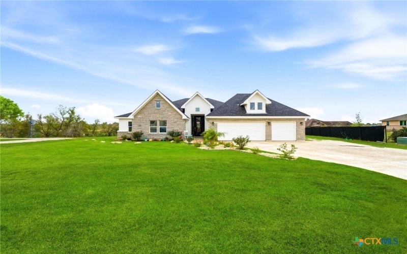 7074 Newman Boulevard, Kyle, TX 78640, 3 Bedrooms Bedrooms, ,2 BathroomsBathrooms,Residential,For Sale,7074 Newman Boulevard,0,599806