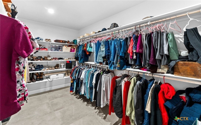 7074 Newman Boulevard, Kyle, TX 78640, 3 Bedrooms Bedrooms, ,2 BathroomsBathrooms,Residential,For Sale,7074 Newman Boulevard,0,599806