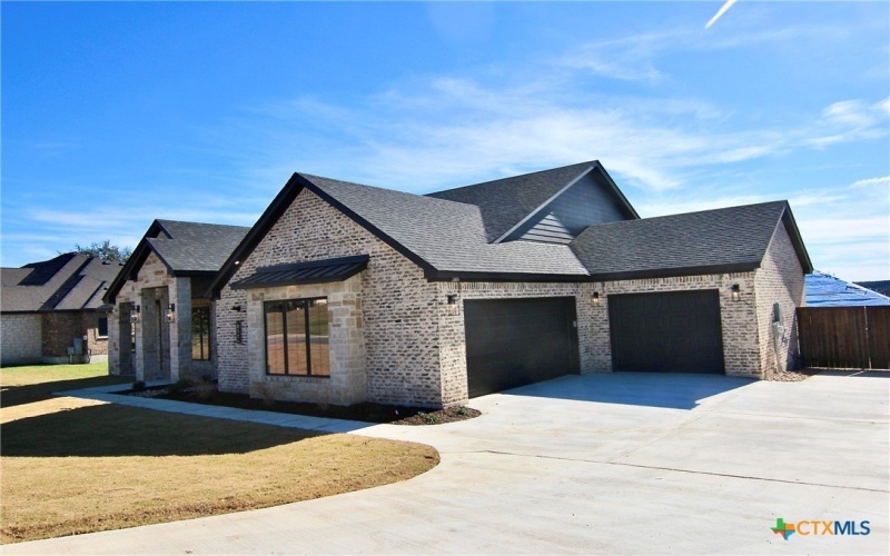 5034 Bella Charca Parkway, Nolanville, TX 76559, 4 Bedrooms Bedrooms, ,2 BathroomsBathrooms,Residential,For Sale,5034 Bella Charca Parkway,0,599841