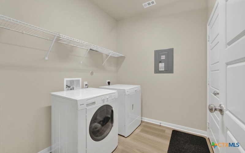 1144 Water Valley, Seguin, TX 78155, 4 Bedrooms Bedrooms, ,3 BathroomsBathrooms,Residential,For Sale,1144 Water Valley,0,599860