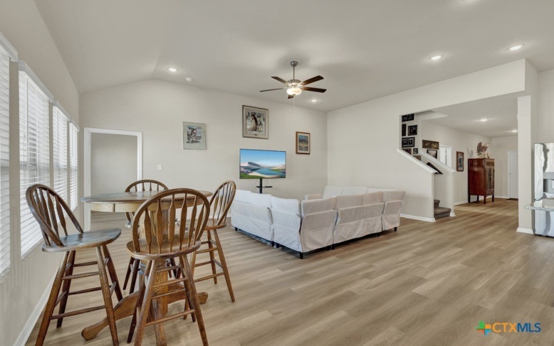 1144 Water Valley, Seguin, TX 78155, 4 Bedrooms Bedrooms, ,3 BathroomsBathrooms,Residential,For Sale,1144 Water Valley,0,599860