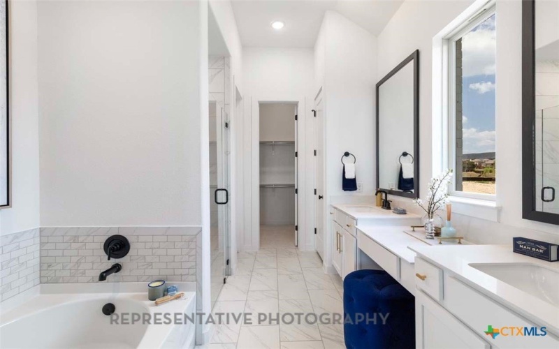 129 Top View Drive, Liberty Hill, TX 78642, 4 Bedrooms Bedrooms, ,3 BathroomsBathrooms,Residential,For Sale,129 Top View Drive,0,599881