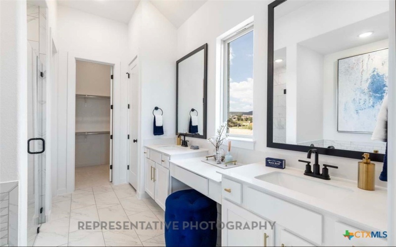 129 Top View Drive, Liberty Hill, TX 78642, 4 Bedrooms Bedrooms, ,3 BathroomsBathrooms,Residential,For Sale,129 Top View Drive,0,599881