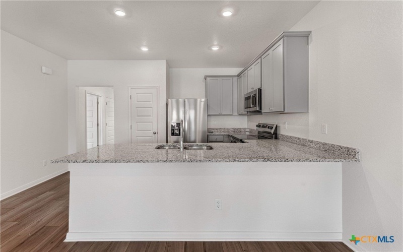 6107 Twistleaf Lane, Killeen, TX 76543, 6 Habitaciones Habitaciones , ,5 BañosBaños,Residential Multi Family,En Venta,6107 Twistleaf Lane,0,599893