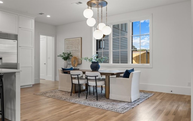 9111 Aldwick Drive, Dallas, TX 75238, 5 Bedrooms Bedrooms, ,7 BathroomsBathrooms,Residential,For Sale,9111 Aldwick Drive,0,21130641