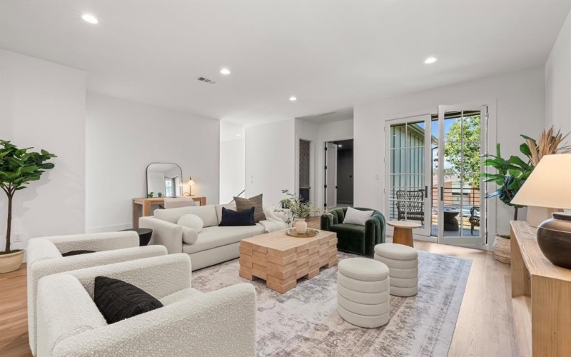 9111 Aldwick Drive, Dallas, TX 75238, 5 Bedrooms Bedrooms, ,7 BathroomsBathrooms,Residential,For Sale,9111 Aldwick Drive,0,21130641