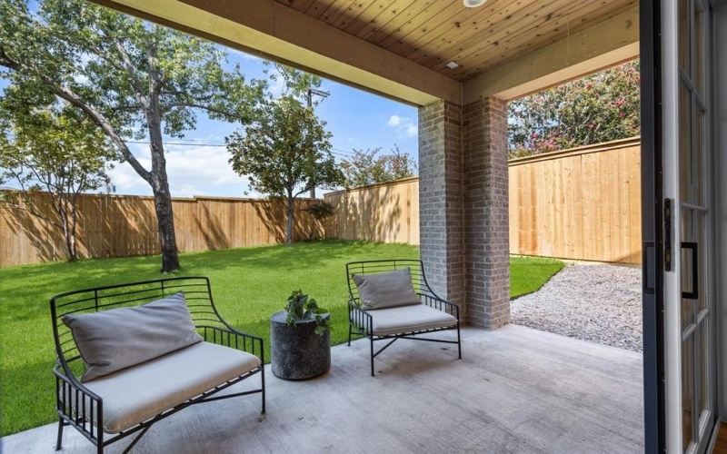 9111 Aldwick Drive, Dallas, TX 75238, 5 Bedrooms Bedrooms, ,7 BathroomsBathrooms,Residential,For Sale,9111 Aldwick Drive,0,21130641