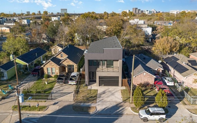 2015 Angelina Drive, Dallas, TX 75212, 4 Bedrooms Bedrooms, ,3 BathroomsBathrooms,Residential,For Sale,2015 Angelina Drive,0,21130662