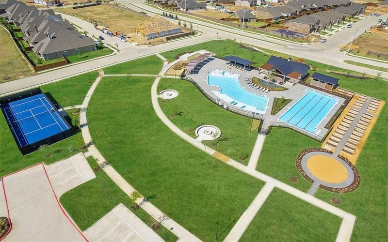 5333 Hybern Avenue, Aubrey, TX 76227, 4 Habitaciones Habitaciones , ,3 BañosBaños,Residential,En Venta,5333 Hybern Avenue,0,21130671