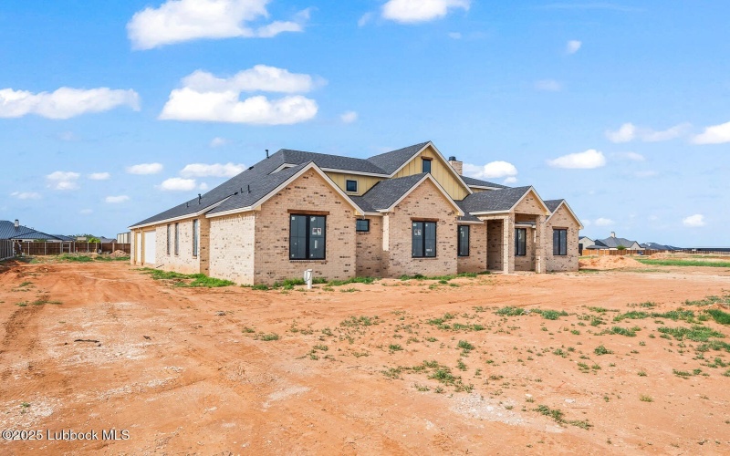 4910 County Rd 7650, Lubbock, TX 79423, 4 Bedrooms Bedrooms, ,3 BathroomsBathrooms,Residential,For Sale,4910 County Rd 7650,202552360