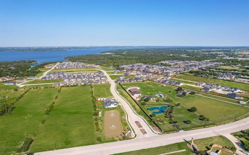 125 South Oak Drive, Oak Point, TX 75068, 4 Habitaciones Habitaciones , ,3 BañosBaños,Residential,En Venta,125 South Oak Drive,0,21130901