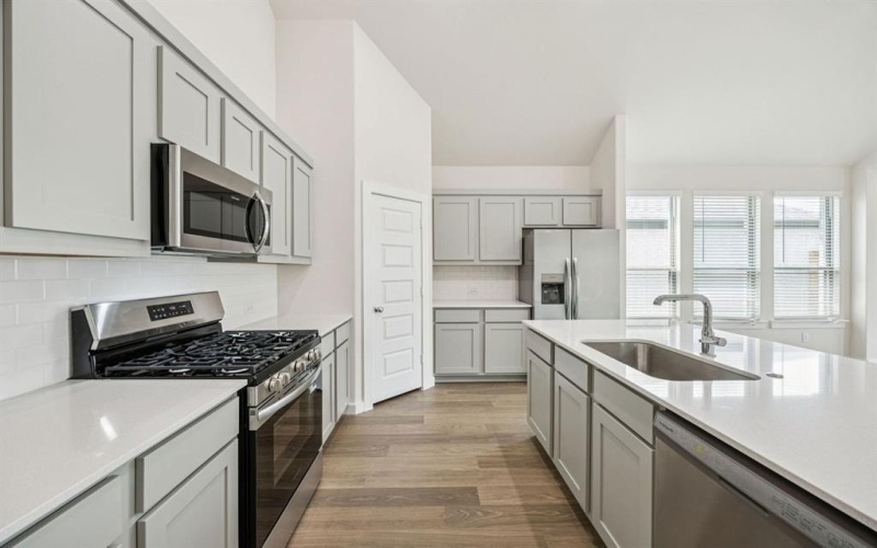 601 Marigold Hill Way, Princeton, TX 75071, 4 Habitaciones Habitaciones , ,3 BañosBaños,Residential,En Venta,601 Marigold Hill Way,0,21131057