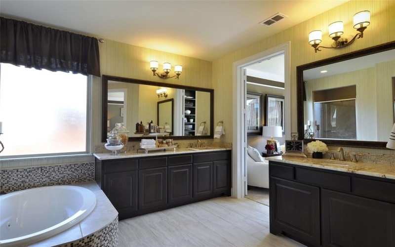 1808 Primeval Drive, Celina, TX 75009, 4 Bedrooms Bedrooms, ,3 BathroomsBathrooms,Residential,For Sale,1808 Primeval Drive,0,21131129