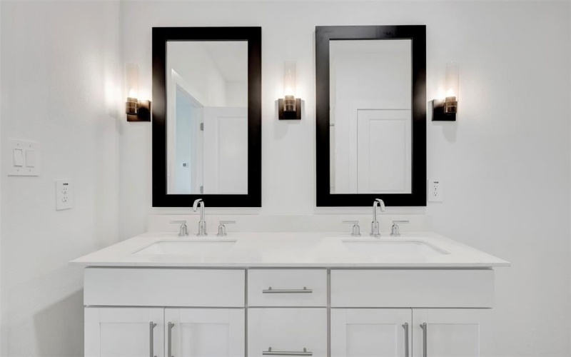 172 Summer Rain Way, Newark, TX 76071, 4 Habitaciones Habitaciones , ,2 BañosBaños,Residential,En Venta,172 Summer Rain Way,0,21131203