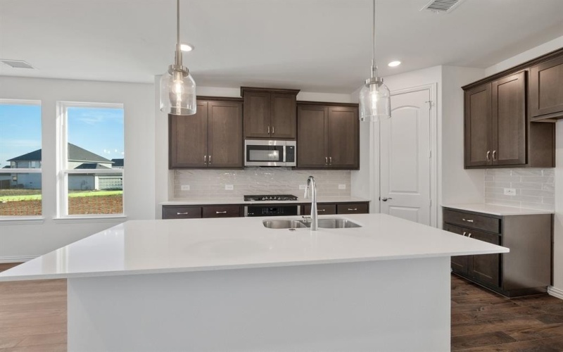 268 Bassett Hall Road, Fate, TX 75189, 4 Habitaciones Habitaciones , ,2 BañosBaños,Residential,En Venta,268 Bassett Hall Road,0,21131270