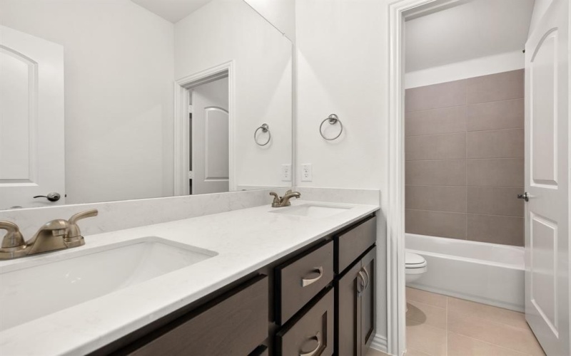 268 Bassett Hall Road, Fate, TX 75189, 4 Habitaciones Habitaciones , ,2 BañosBaños,Residential,En Venta,268 Bassett Hall Road,0,21131270