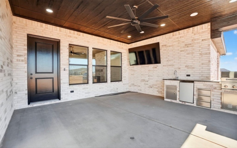 16161 N Pura Vida Ave, Gardendale, TX 79758, 4 Bedrooms Bedrooms, ,2 BathroomsBathrooms,Residential,For Sale,16161 N Pura Vida Ave,0,164991