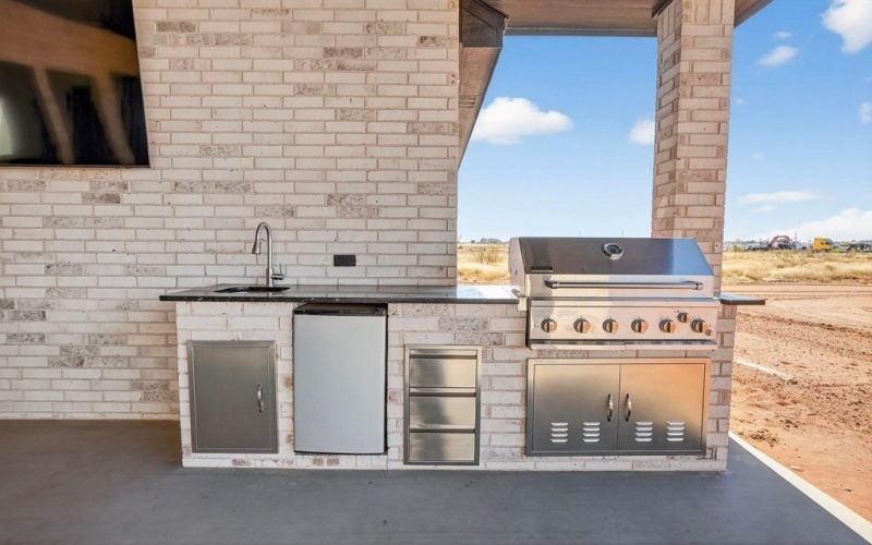 16161 N Pura Vida Ave, Gardendale, TX 79758, 4 Bedrooms Bedrooms, ,2 BathroomsBathrooms,Residential,For Sale,16161 N Pura Vida Ave,0,164991