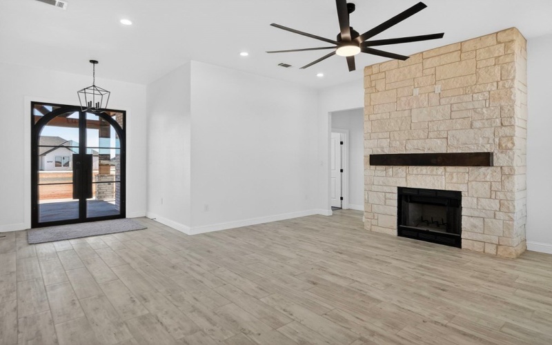 16161 N Pura Vida Ave, Gardendale, TX 79758, 4 Bedrooms Bedrooms, ,2 BathroomsBathrooms,Residential,For Sale,16161 N Pura Vida Ave,0,164991