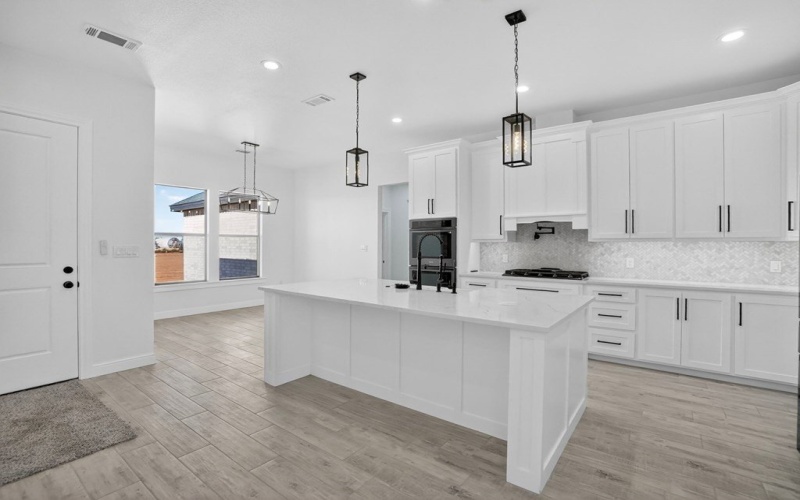 16161 N Pura Vida Ave, Gardendale, TX 79758, 4 Bedrooms Bedrooms, ,2 BathroomsBathrooms,Residential,For Sale,16161 N Pura Vida Ave,0,164991