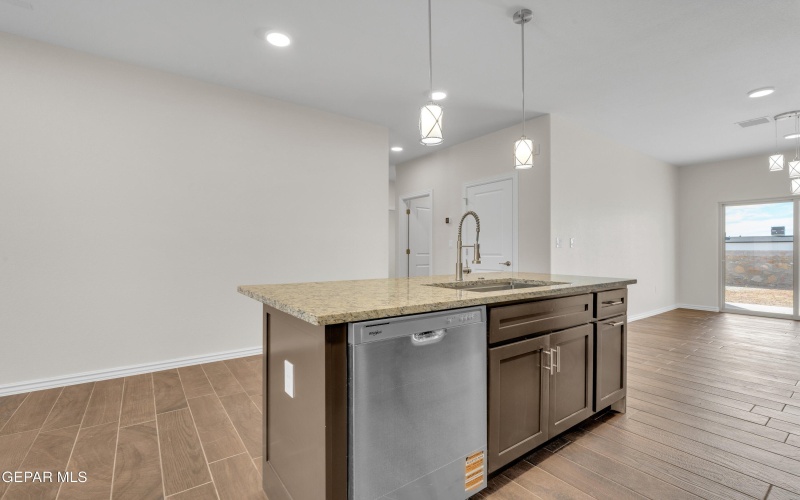 7313 John Gerald Way, El Paso, TX 79934, 3 Bedrooms Bedrooms, ,2 BathroomsBathrooms,Residential,For Sale,7313 John Gerald Way,0,934992