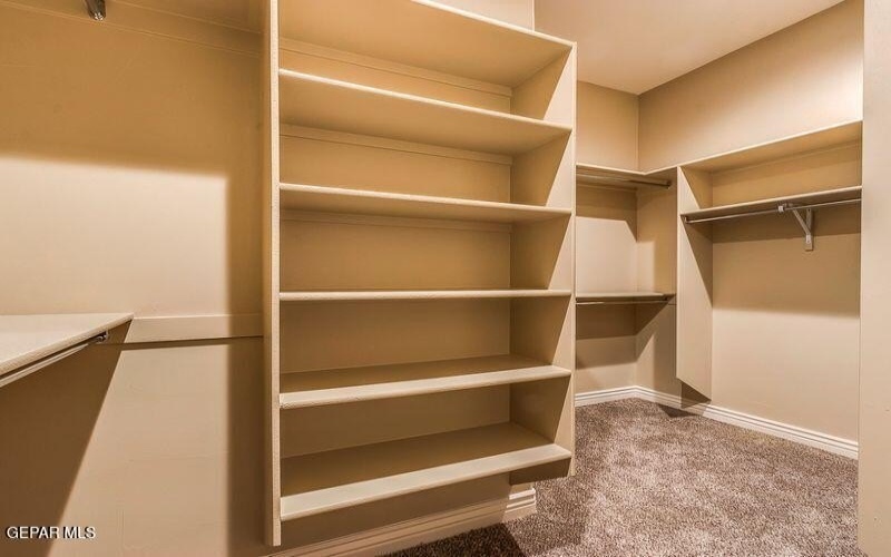 240 Park Vista Place, Horizon City, TX 79928, 4 Habitaciones Habitaciones , ,3 BañosBaños,Residential,En Venta,240 Park Vista Place,0,935001