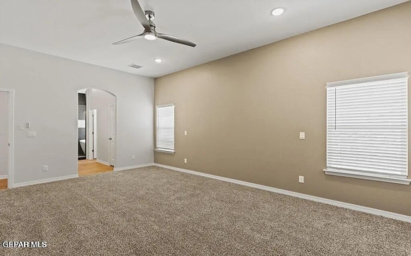 6030 Fall Ridge Avenue, Sunland Park, NM 88008, 3 Habitaciones Habitaciones , ,2 BañosBaños,Residential,En Venta,6030 Fall Ridge Avenue,0,935109