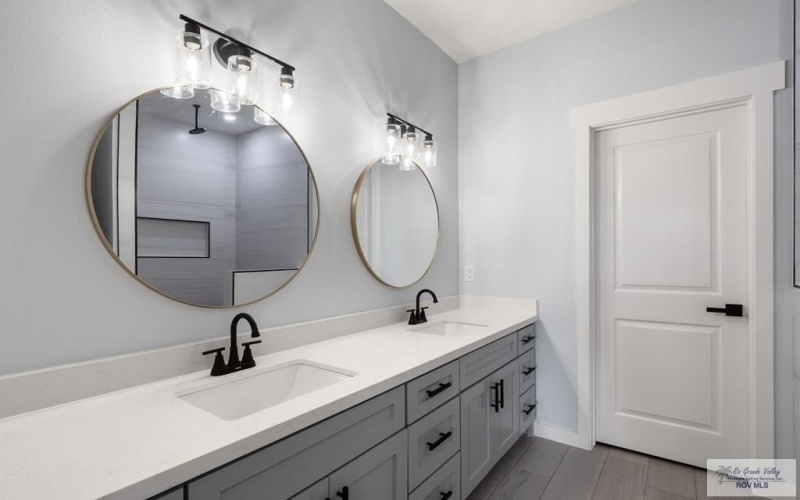 2408 CALLE MORENO, BROWNSVILLE, TX 78521, 3 Bedrooms Bedrooms, ,2 BathroomsBathrooms,Residential,For Sale,2408 CALLE MORENO,0,29769400