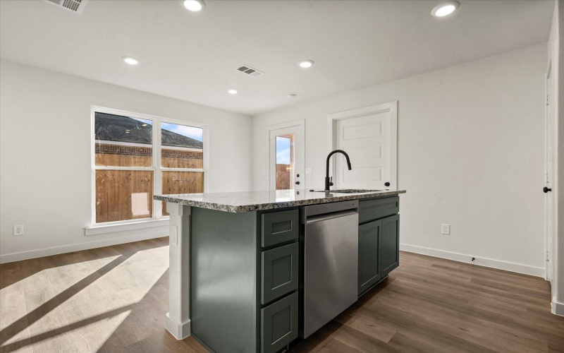 6310 Volney Avenue, Lubbock, TX 79407, 3 Habitaciones Habitaciones , ,2 BañosBaños,Residential,En Venta,6310 Volney Avenue,0,202564060