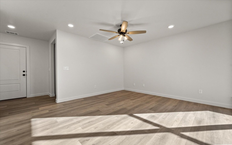 6310 Volney Avenue, Lubbock, TX 79407, 3 Habitaciones Habitaciones , ,2 BañosBaños,Residential,En Venta,6310 Volney Avenue,0,202564060