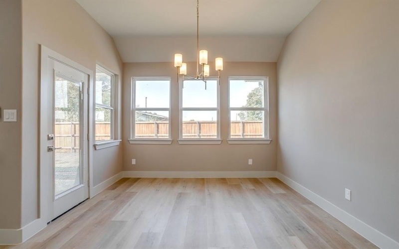 900 Cope Street, Mansfield, TX 76065, 4 Bedrooms Bedrooms, ,2 BathroomsBathrooms,Residential,For Sale,900 Cope Street,0,21012274