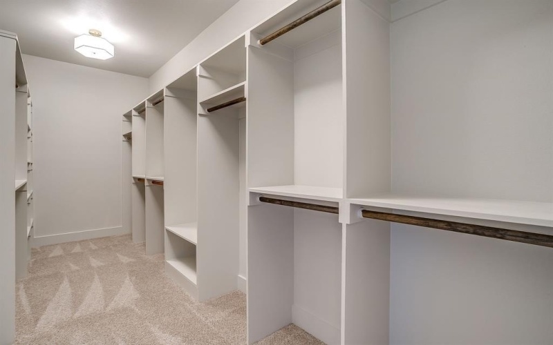 900 Cope Street, Mansfield, TX 76065, 4 Bedrooms Bedrooms, ,2 BathroomsBathrooms,Residential,For Sale,900 Cope Street,0,21012274