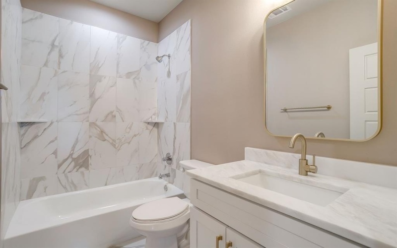 900 Cope Street, Mansfield, TX 76065, 4 Bedrooms Bedrooms, ,2 BathroomsBathrooms,Residential,For Sale,900 Cope Street,0,21012274