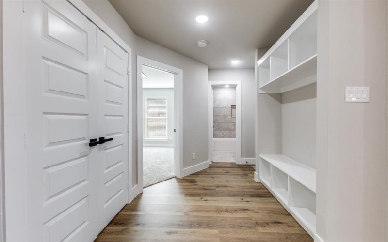 2142 Edd Road, Dallas, TX 75253, 4 Habitaciones Habitaciones , ,2 BañosBaños,Residential,En Venta,2142 Edd Road,0,21111141