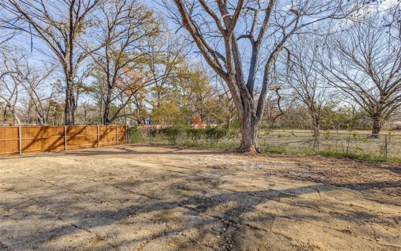 2142 Edd Road, Dallas, TX 75253, 4 Habitaciones Habitaciones , ,2 BañosBaños,Residential,En Venta,2142 Edd Road,0,21111141