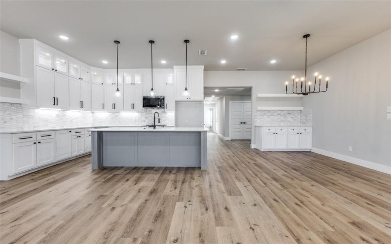 2142 Edd Road, Dallas, TX 75253, 4 Habitaciones Habitaciones , ,2 BañosBaños,Residential,En Venta,2142 Edd Road,0,21111141