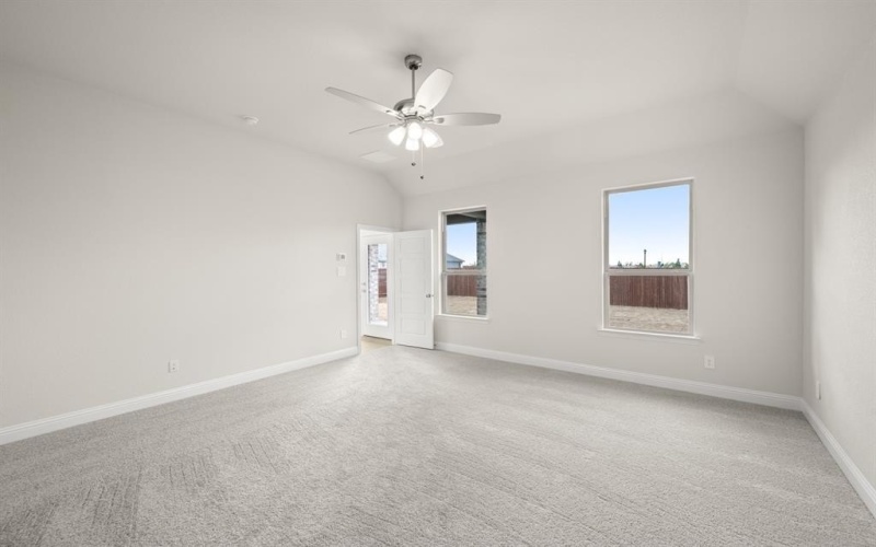 1101 Worthington Drive, Justin, TX 76247, 4 Habitaciones Habitaciones , ,2 BañosBaños,Residential,En Venta,1101 Worthington Drive,0,21132180