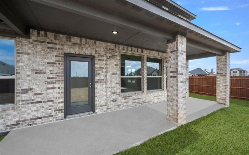 1101 Worthington Drive, Justin, TX 76247, 4 Habitaciones Habitaciones , ,2 BañosBaños,Residential,En Venta,1101 Worthington Drive,0,21132180