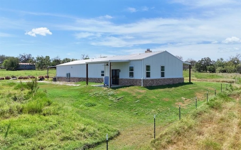 326 Tatanka Trail, Gustine, TX 76455, 3 Bedrooms Bedrooms, ,2 BathroomsBathrooms,Residential,For Sale,326 Tatanka Trail,0,21132253