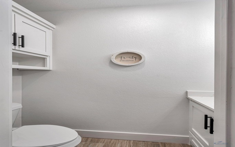 2122 S County Rd 1059, Midland, TX 79706, 4 Bedrooms Bedrooms, ,3 BathroomsBathrooms,Residential,For Sale,2122 S County Rd 1059,0,164996